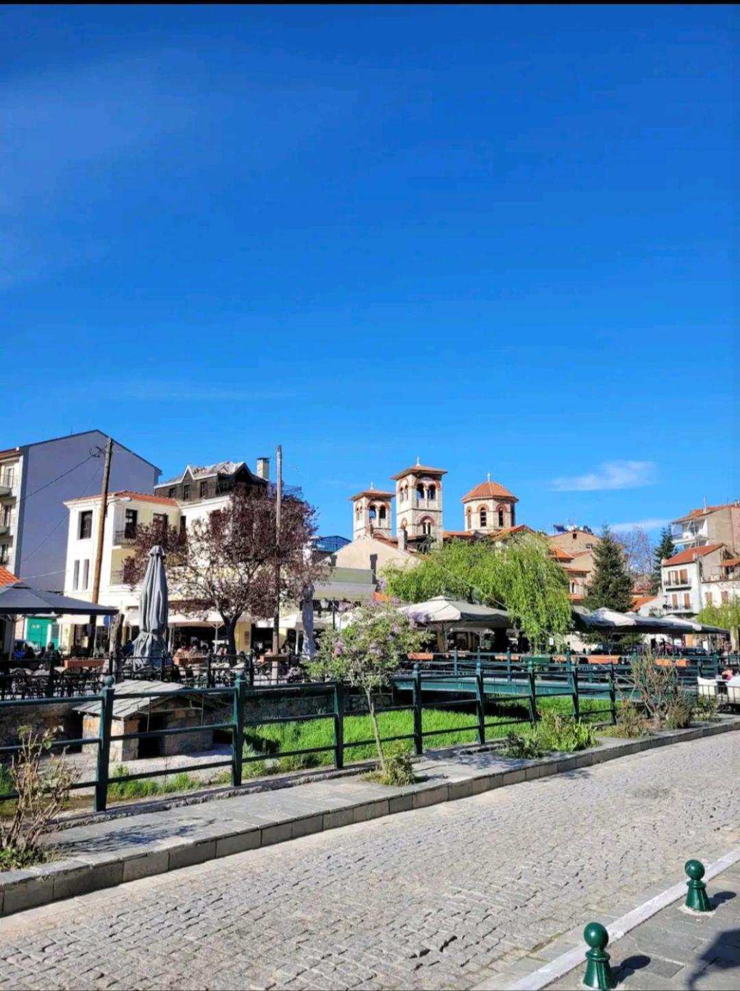 Center River Apartment Florina Luaran gambar