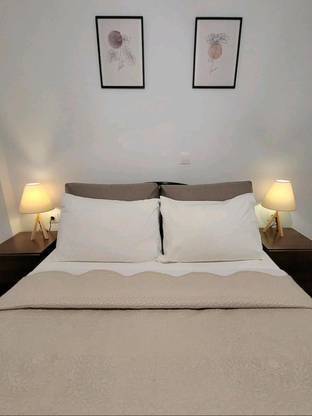 Center River Apartment Florina Luaran gambar