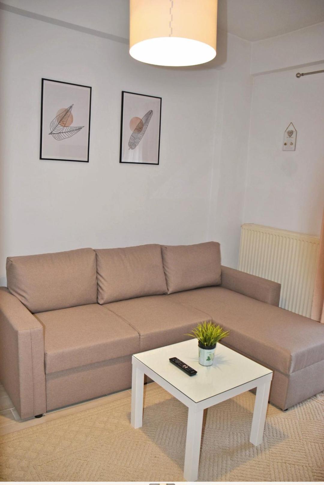 Center River Apartment Florina Luaran gambar