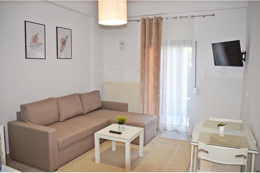Center River Apartment Florina Luaran gambar